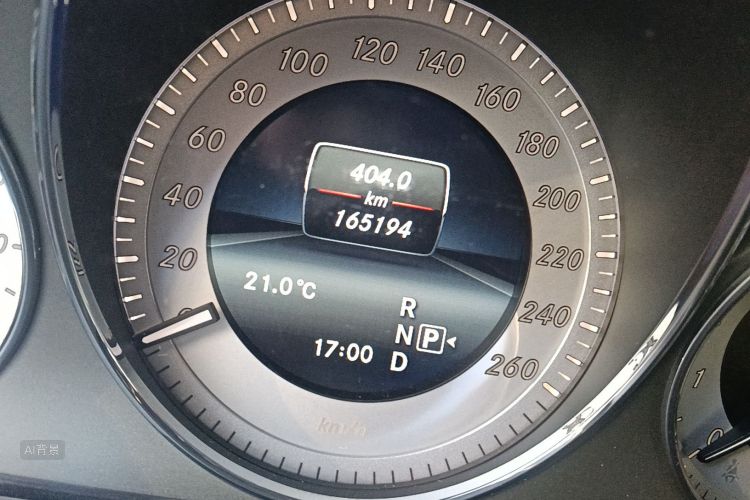 Mercedes-Benz GLK Class 2015 car image #14