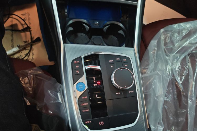 BMW i4 2025 #14 BMW i4 2025 imagen de coche #14