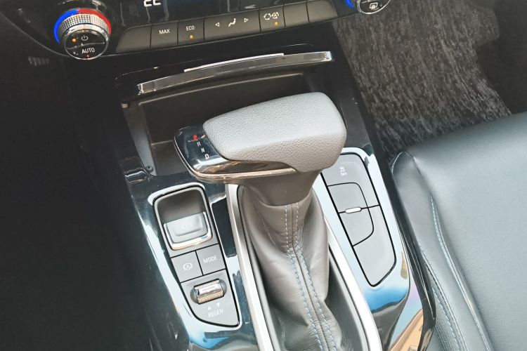 Chevrolet Charm 2023 #14 Chevrolet Charm 2023 car image #14