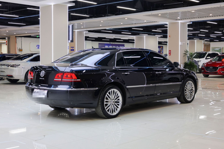 Volkswagen Pheaton 2017 immagine di auto #14