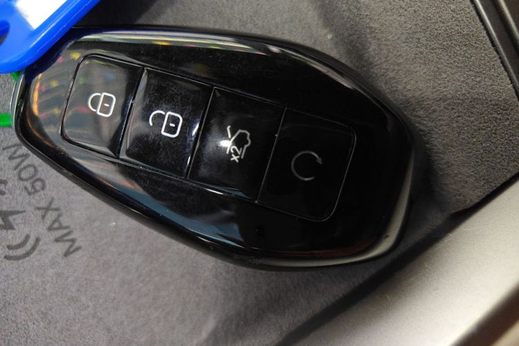 Denza Z9 2024 #14 Denza Z9 2024 immagine di auto #14