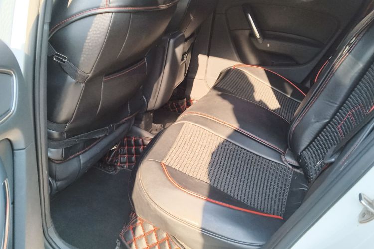 Audi A1 2016 car image #14