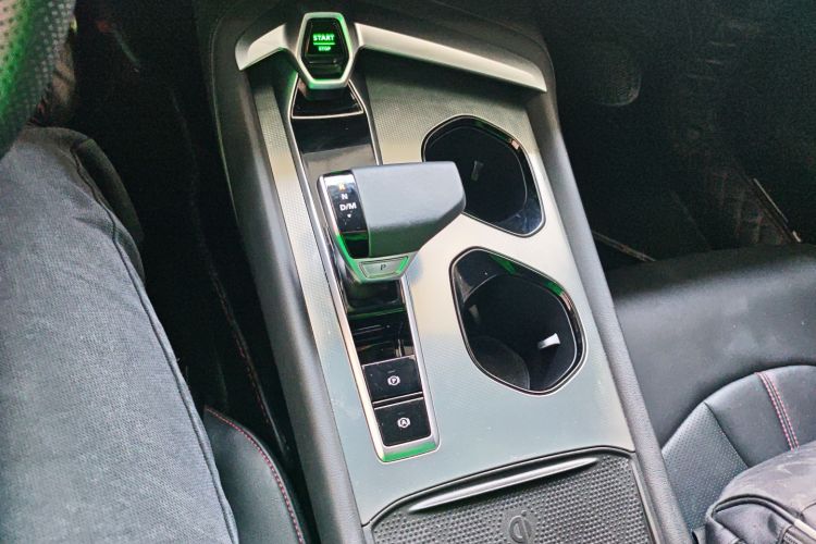 MG 7 2024 car image #14