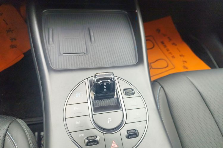 BYD Seal 2025 car image #14