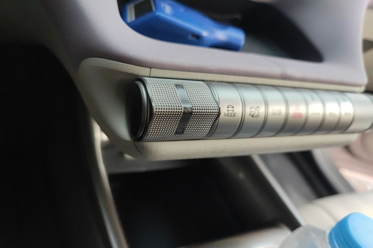 BYD Dolphin 2023 car image #14