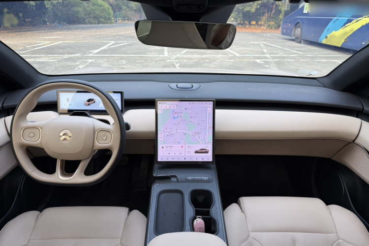 Exceed ET5 2025 immagine di auto #14
