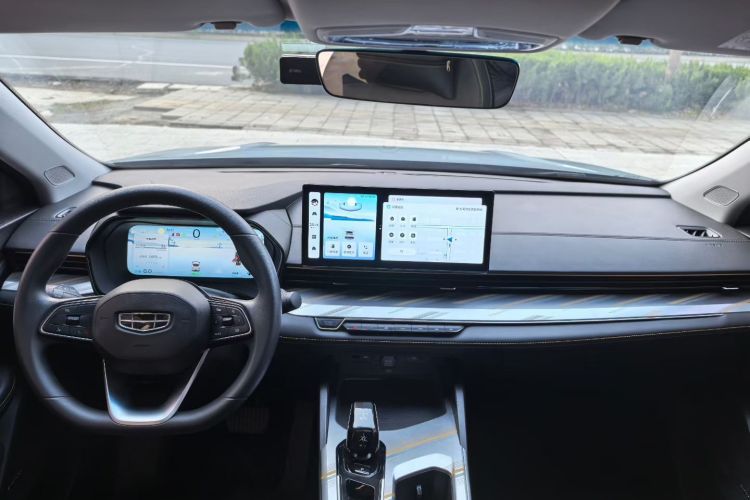 GEELY Emgrand L HiP 2023 #14 GEELY Emgrand L HiP 2023 immagine di auto #14