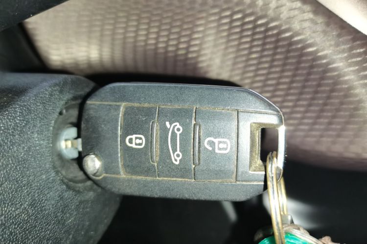 标致 标致2008 2018 汽车图片 #14