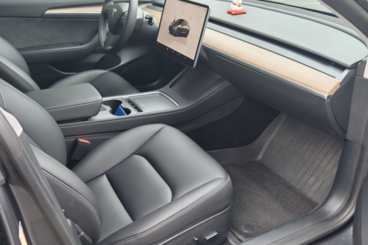 特斯拉 Model 3 2023 汽车图片 #14