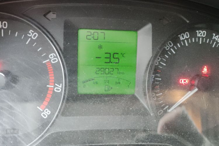 Skoda Fabia 2016 immagine di auto #14