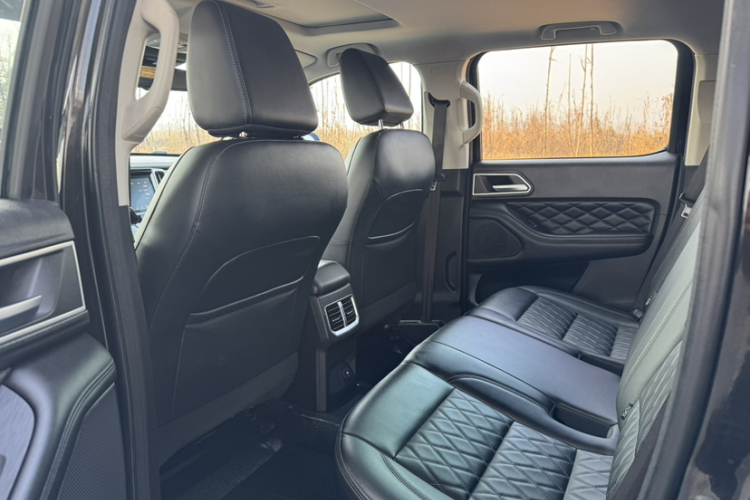 Great Wall Poer 2019 #14 Great Wall Poer 2019 car image #14