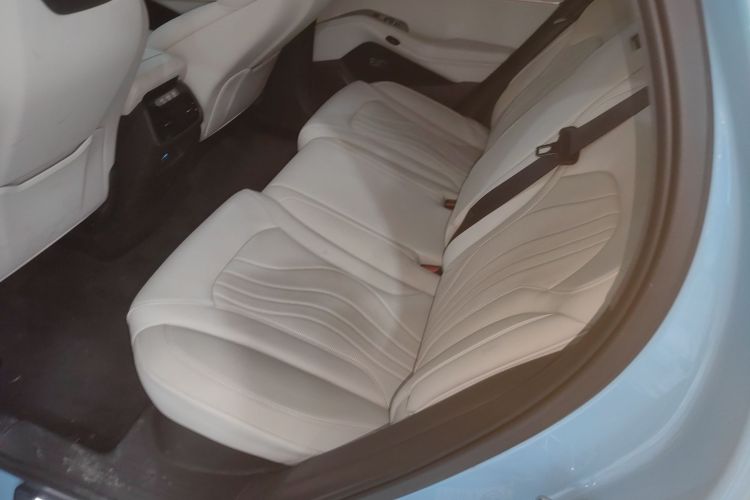 Denza N7 2024 car image #14