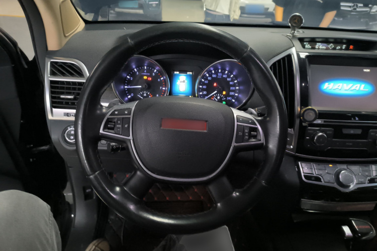 Haval H9 2014 car image #14