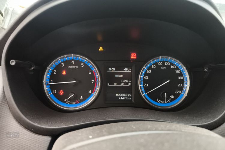 Suzuki S-Cross 2017 صورة سيارة #14