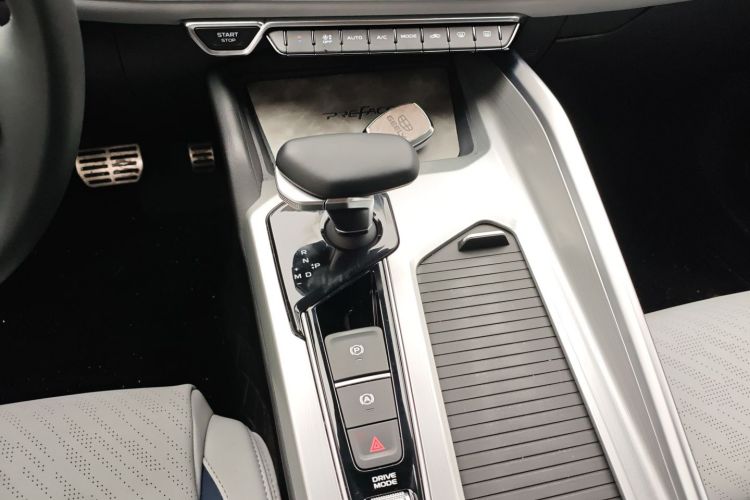 Preface 2023 #14 Preface 2023 immagine di auto #14