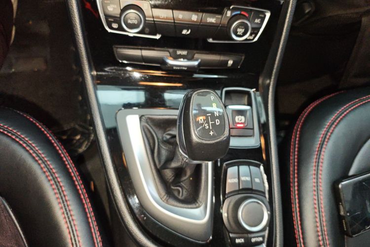 BMW 2 Series Tourer 2016 car image #14