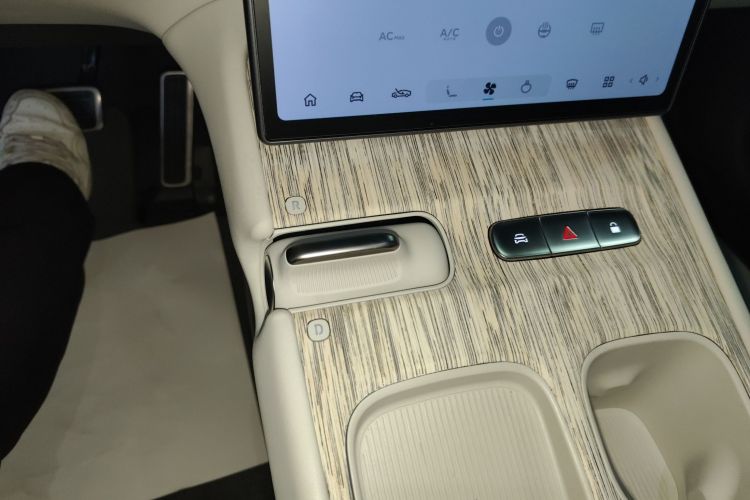 蔚来 蔚来ET7 2022 汽车图片 #14