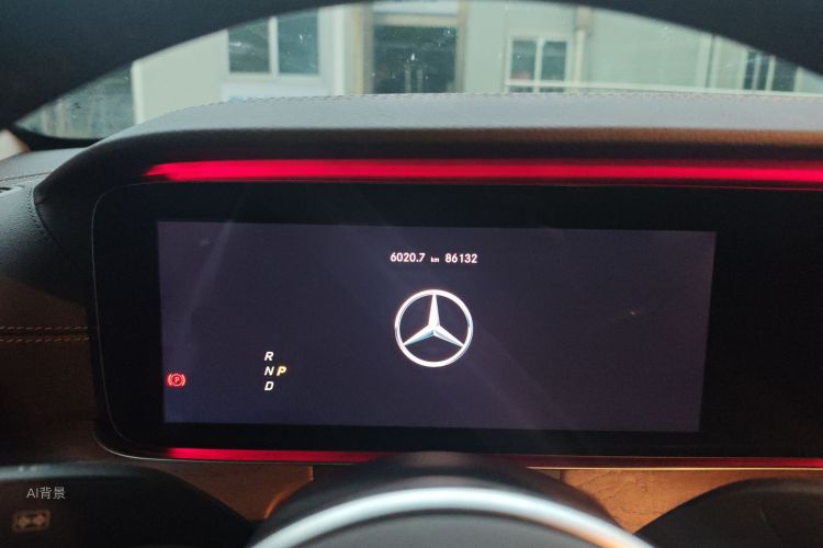 Mercedes-Benz E Class 2020 car image #14