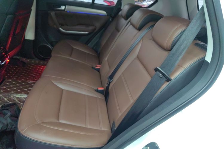 Haval H8 2017 изображение автомобиля #14