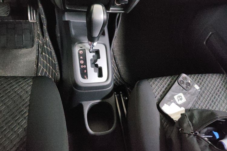 Suzuki Jimny (Imported) 2017 immagine di auto #14