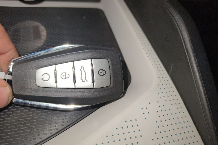 GEELY Emgrand L HiP 2022 car image #14