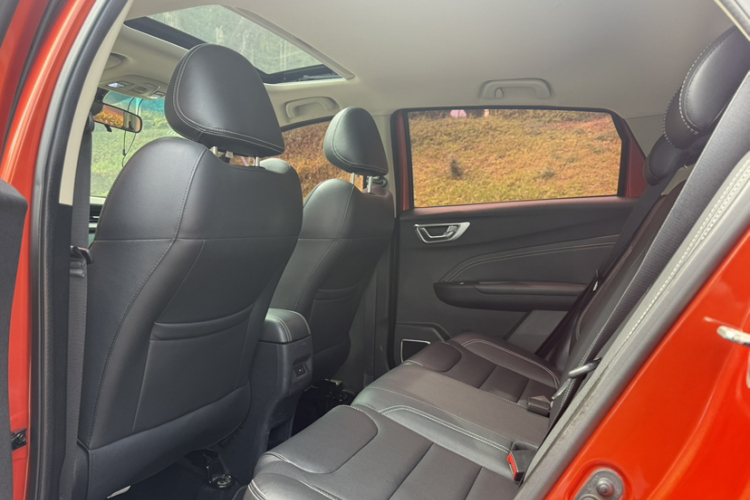 Vision X3 2018 car image #14