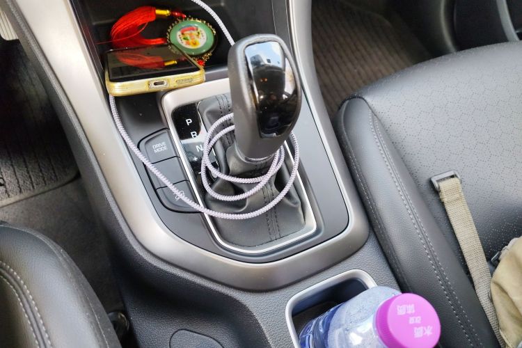 Hyundai ix35 2018 car image #14