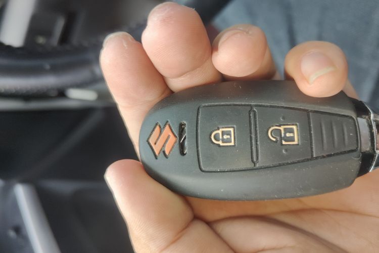 Suzuki S-Cross 2014 immagine di auto #14