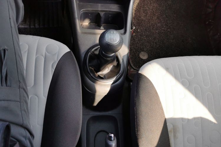 Suzuki Alto 2016 imagem de carro #14