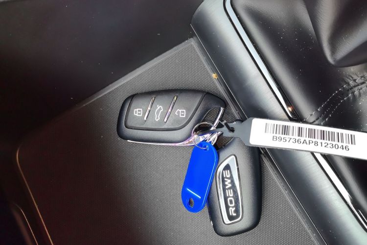 Roewe i5 2023 изображение автомобиля #14