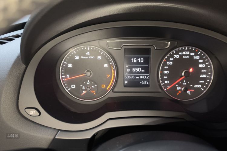 Audi Q3 2017 #14 Audi Q3 2017 car image #14