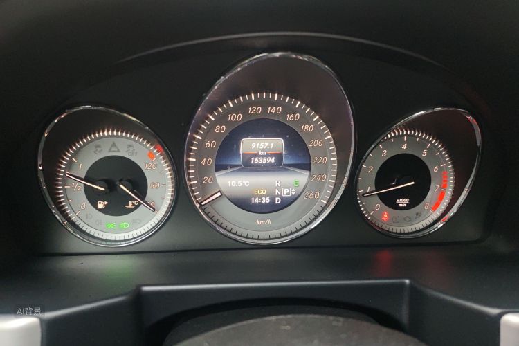 Mercedes-Benz GLK Class 2015 car image #14