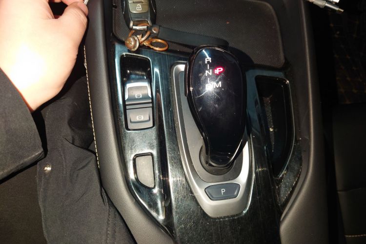 Haval F7x 2021 #14 Haval F7x 2021 car image #14