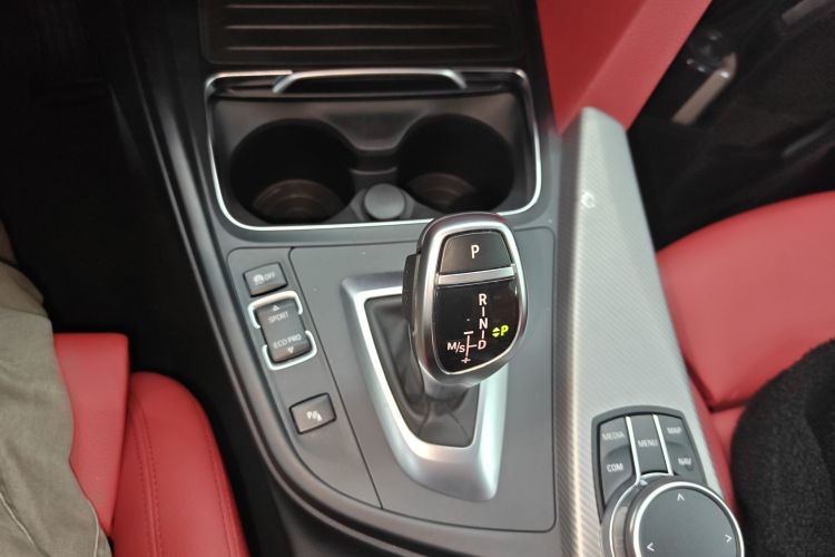 BMW 4 Series 2018 car image #14