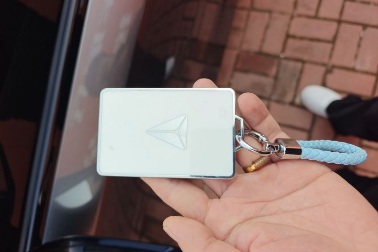 Deepal L07 2025 imagem de carro #14