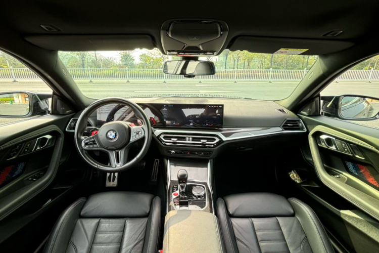 BMW M2 2024 car image #14