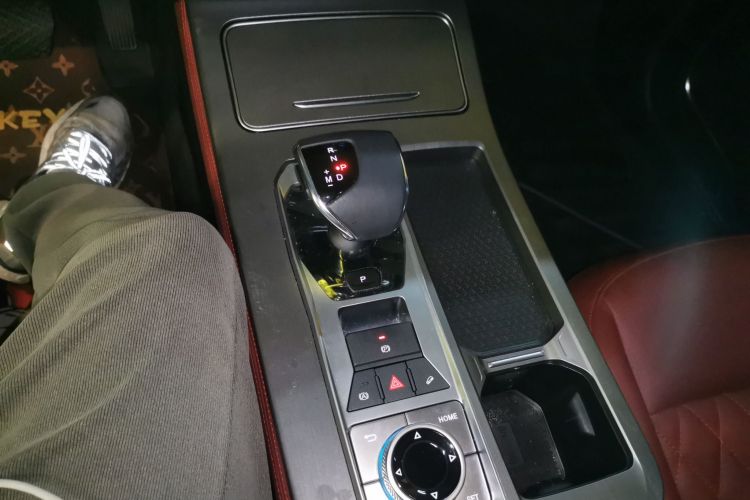 X70 PLUS 2024 car image #14