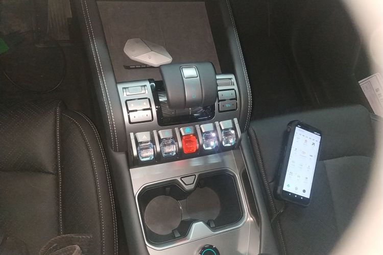 FangChengBao Tiger 3 2025 car image #14