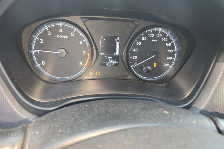 Hyundai Reina 2019 car image #14