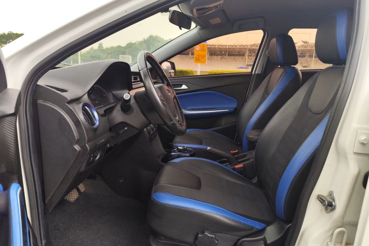 2018 #14 2018 car image #14