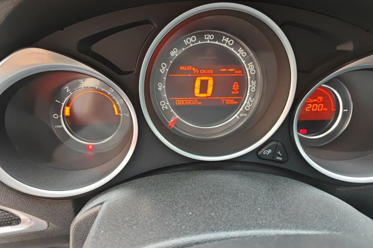 Citroen C4L 2014 car image #14