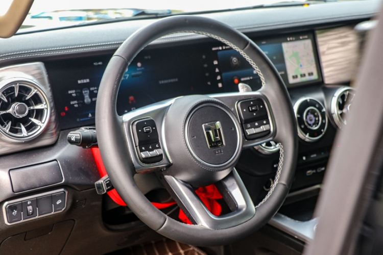 Tank 300 2023 immagine di auto #14