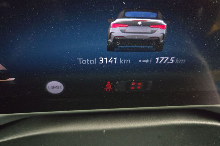 BMW 4 Series 2024 car image #14