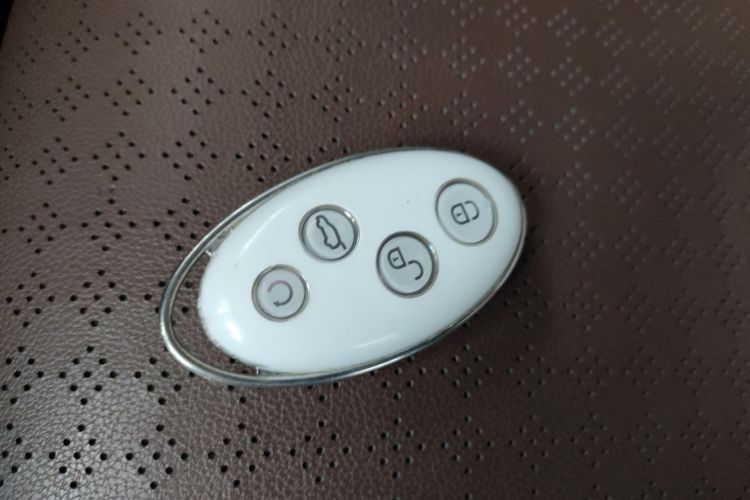 BYD S7 2018 image de voiture #14