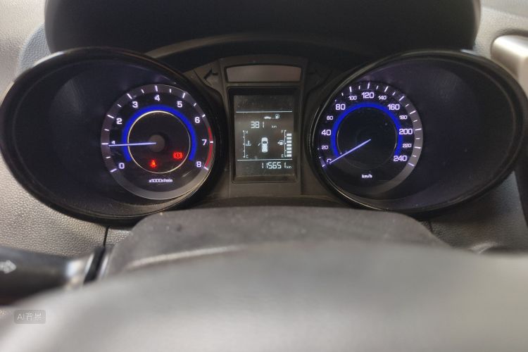 Changan CS15 2016 #14 Changan CS15 2016 immagine di auto #14