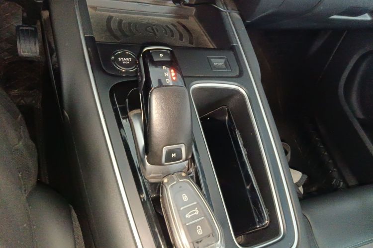 Citroen C5 AIRCROSS 2023 car image #14