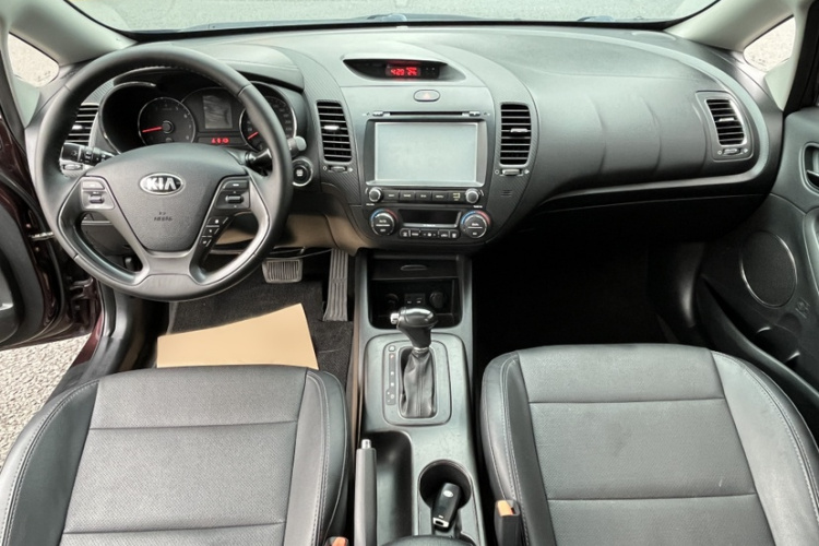 起亚 起亚K3 2014 汽车图片 #14