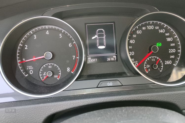 Volkswagen Golf 2019 car image #14