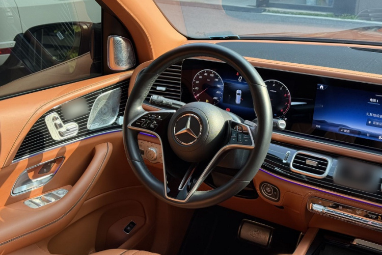 Mercedes-Benz 2024 car image #14