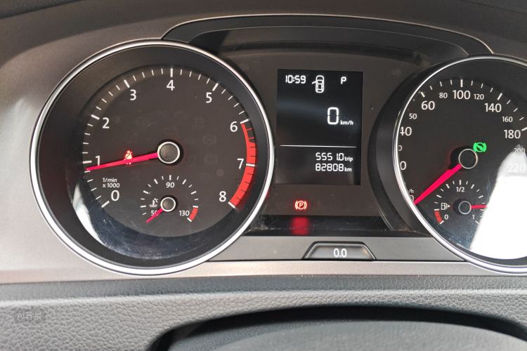 Volkswagen Golf 2016 car image #14